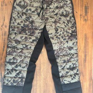 HOLDEN MEN'S HYBRID DOWN SWEATPANT. VINTAGE ARMY/CAMO